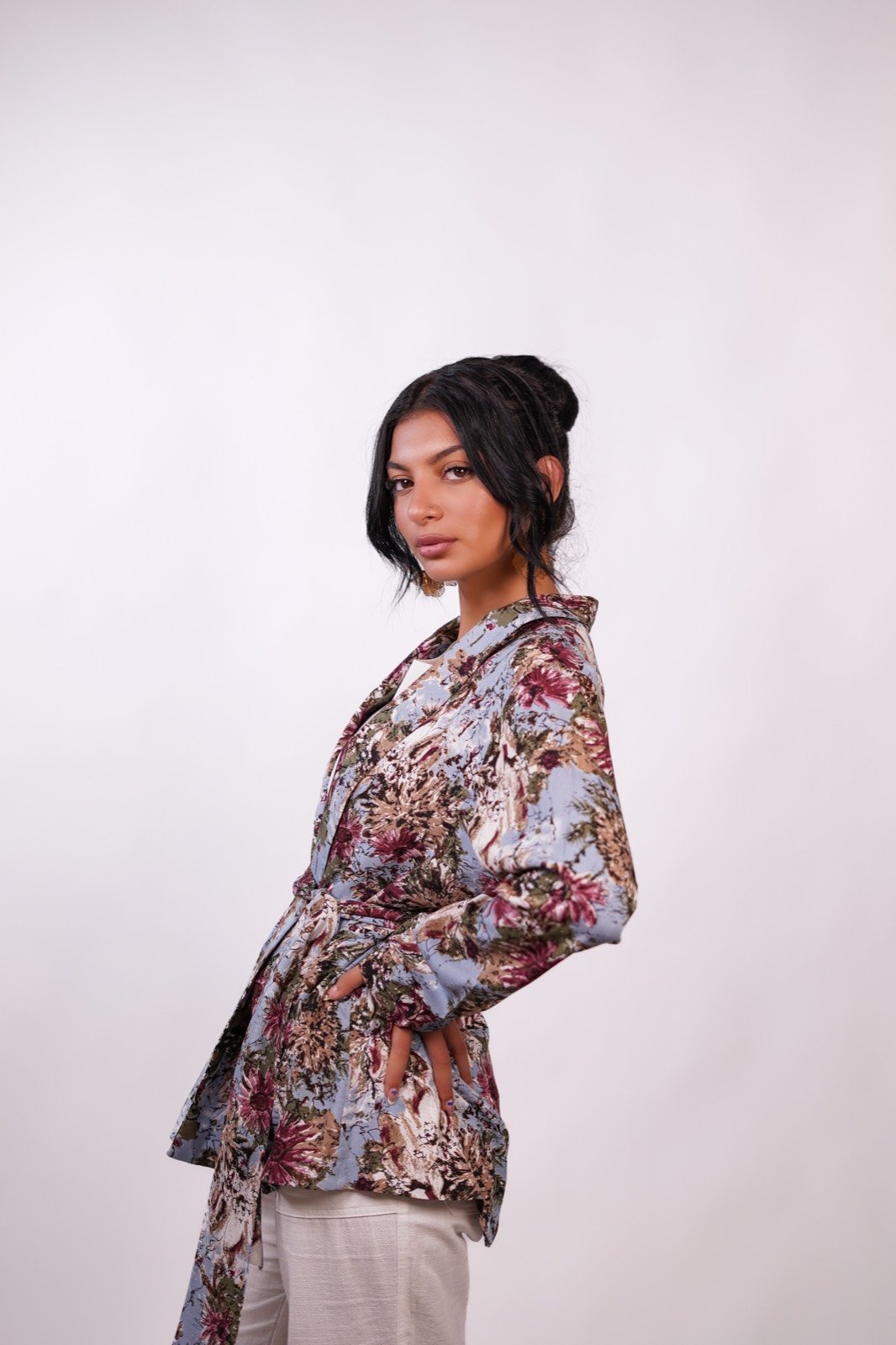 Bluebell blazer in a muted floral print, side view, from the Le Kanz summer collection